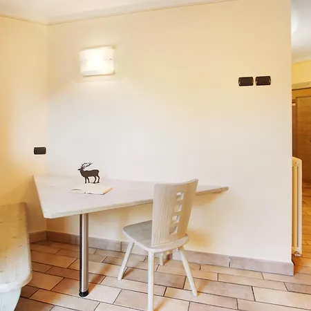 2 Apartamento *