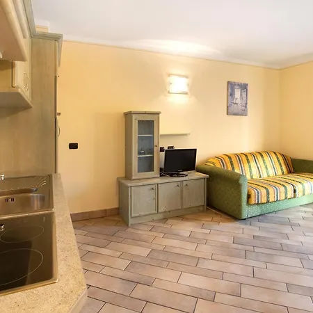 Apartamento 2 *